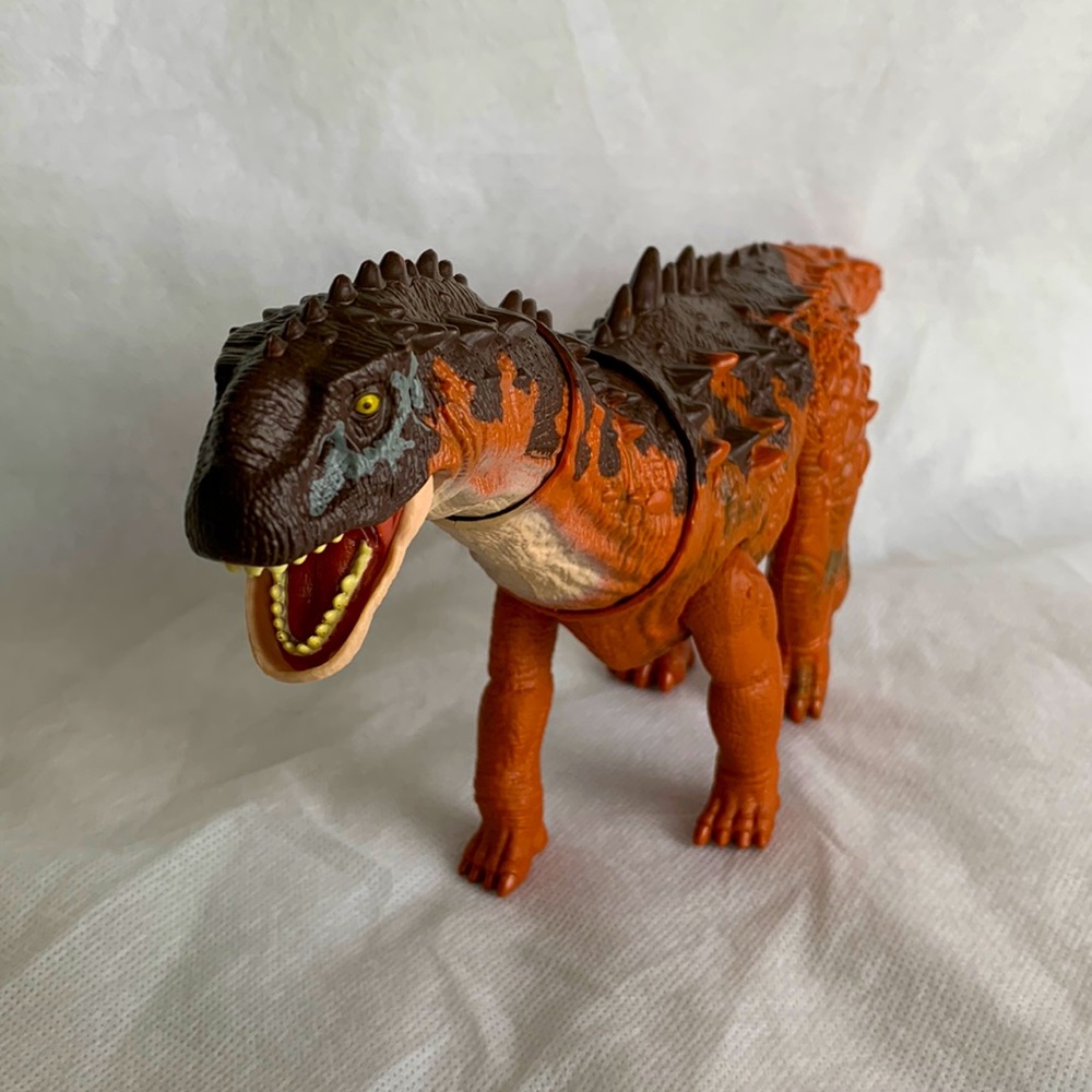 Jurassic World Dominion Massive Action Ampelosaurus Dinosaur Figure